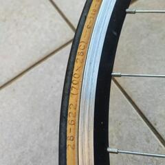 自転車タイヤの画像