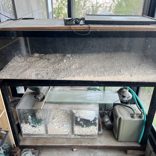 オーバーフロー水槽(受け渡し決定)