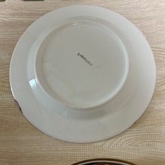お話中　Francfrancお皿の画像