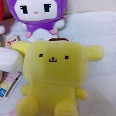 2割引き　サンリオキャラクター　きゅぴふわぬいぐるみ4体セットの画像