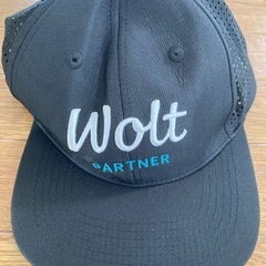 wolt パートナー　キャップ
