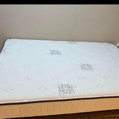 美品　Serta定価25万　ダブルベッド の画像