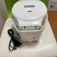 炊飯器の画像