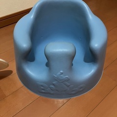 バンボと専用テーブルのセットの画像