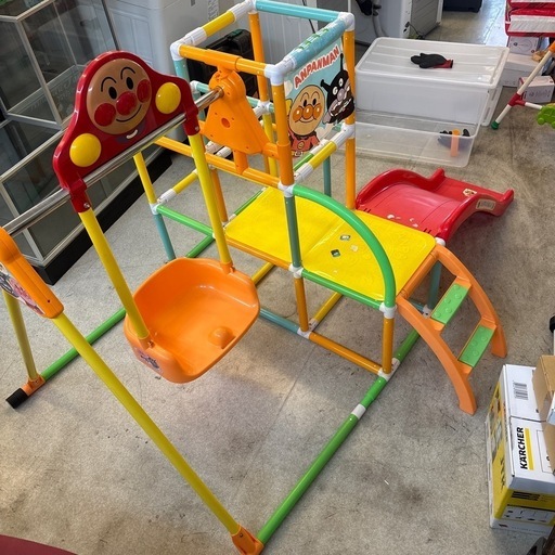 K2505-121 アンパンマン　ジャングルジム　キズ汚れ有り