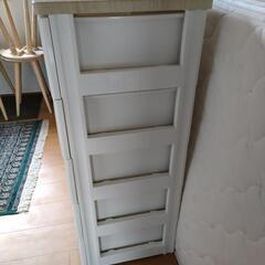 美品★ウッドトップ5段チェストの画像