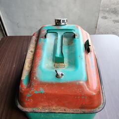 ガソリン携行缶の画像