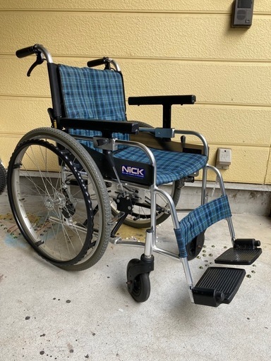 アルミ製自走式車椅子