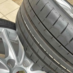 大幅値下げ！！ポルシェ パナメーラ　19インチ 　ホイールセット バリ山　ガリ傷なしの画像
