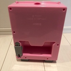 タカラトミー　リカちゃんの自動販売機です。の画像