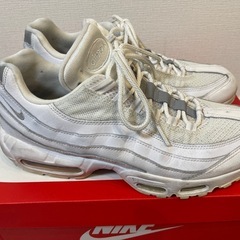 NIKE エアマックス95 27cmの画像