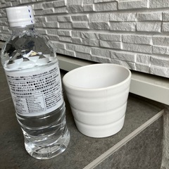 IKEA 鉢カバー　陶器
