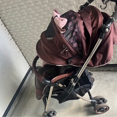 Combi Diaclasse ベビーカー ブラウンの画像