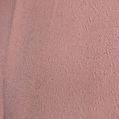 落款入り作家物　毎田仁郎　一つ紋入りの色無地袷着物の画像