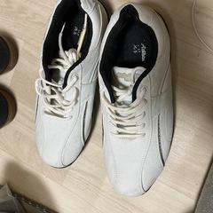 ゴルフシューズ