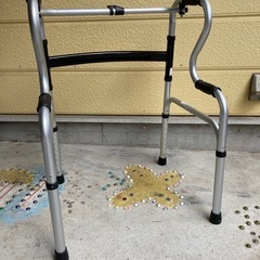 アルミ製歩行器