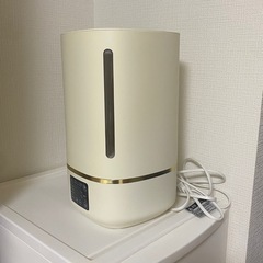 加湿器　アロマディフューザー付き