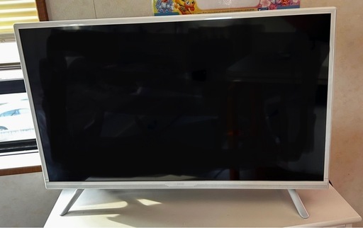 美品！32型ハイビジョン液晶テレビ IRIE FFF-TV32SWH2【説明書あり・2020年製】