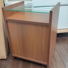 ★  サイドテーブル  木製  ガラス天板  収納付き  キャスター付き  北九州店舗店頭販売のみの画像