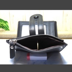 二つ折りメンズ 財布 コンパクト 軽量　小銭入れ　高級感＊新品（ブラック）の画像