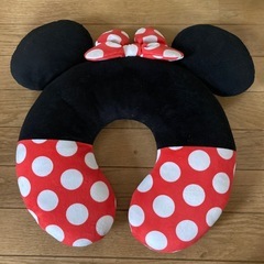 Disney 
ミニー　クッション