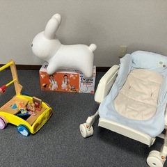ブルーナボンボン　手押し車　ハイローチェア　3点セット