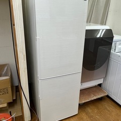 キズありの為激安販売!! 大きめ2ドア!! SHARP 右開き 271L SJ-PD27D-W 2018年 