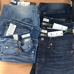 ジャンパー、ジーンズ等の画像