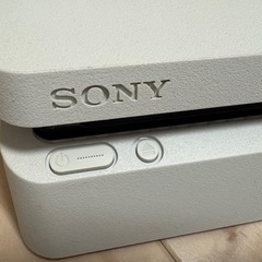 限定値引き！【美品 箱あり】PS4 CUH-2100A 500GB プレステ4 グレイシャーホワイト の画像