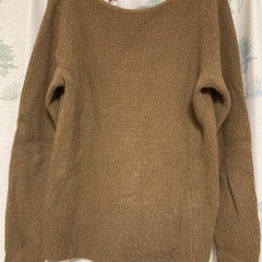 BANANA REPUBLIC オリーブグリーン Vネックセーターの画像