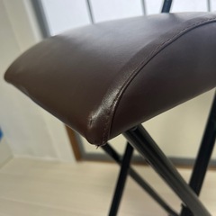 折りたたみ椅子の画像
