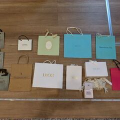 ブランド紙袋セット（CHANEL, Dior, Tiffany ...