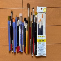 画材まとめ売り　アート用品セット　絵の具　筆の画像