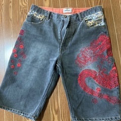 流儀圧搾　　短パンジーンズ
