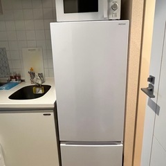 冷蔵庫、電子レンジ、炊飯器、洗濯機の4点セット