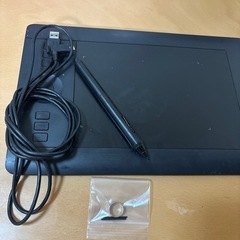 Wacom Intuos Pro PTH-451 ペンタブレット 本体