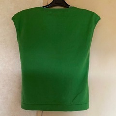 グリーン薄手カットソー　Tシャツ　ノースリーブ　Rouge Fonceアバハウス カットソー 半袖Tシャツ トップスの画像
