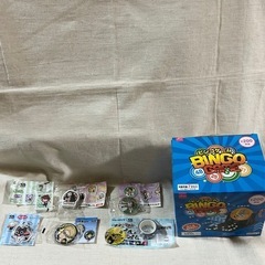 くら寿司びっくらポンガチャセット
　