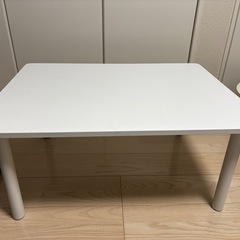 ニトリ　テーブル