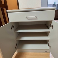 【受渡決定】食器棚の画像