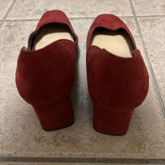 レッド　パンプス　Lサイズ　24センチ〜24.5センチの画像