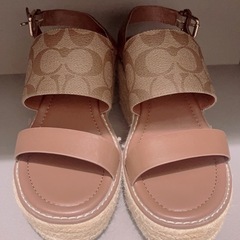 美品☆コーチ　厚底サンダル25〜26cm