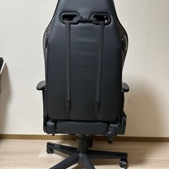 ゲーミングチェアの画像