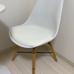 ニトリ　ダイニングチェア