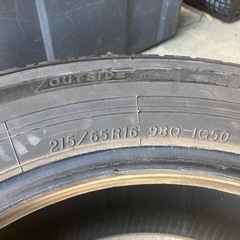 16インチタイヤ2本　215/65R16 スタッドレスの画像