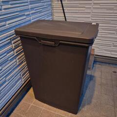 ごみ箱の画像