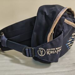 ウエストポーチ⚽️adidas/2002/FIFA/W杯【まだまだ使えますそこそこ美品】の画像