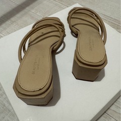 【期間限定】beauty &youthサンダル　Mの画像