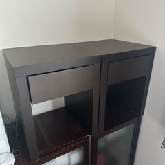 シモンズ　ナイトテーブル　一台