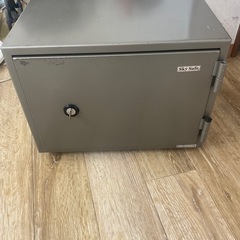 中古】大阪府の金庫を格安/激安/無料であげます・譲ります